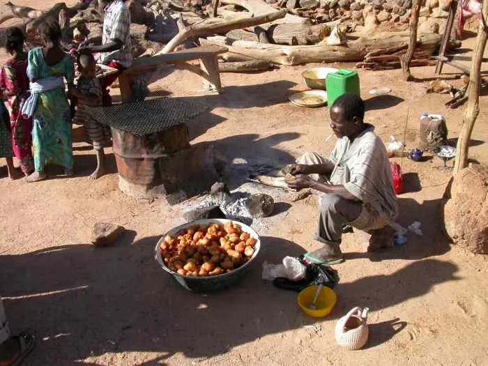 chichis, beignets aux pommes, demandez !