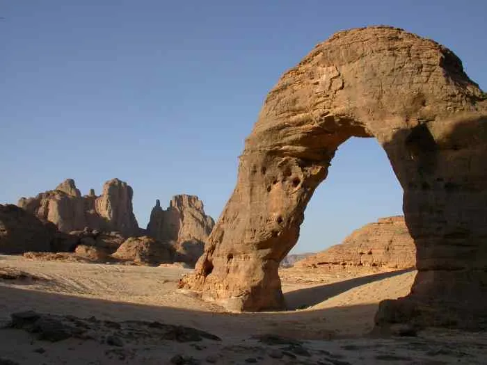 Arche entre Ouarek et Orida
