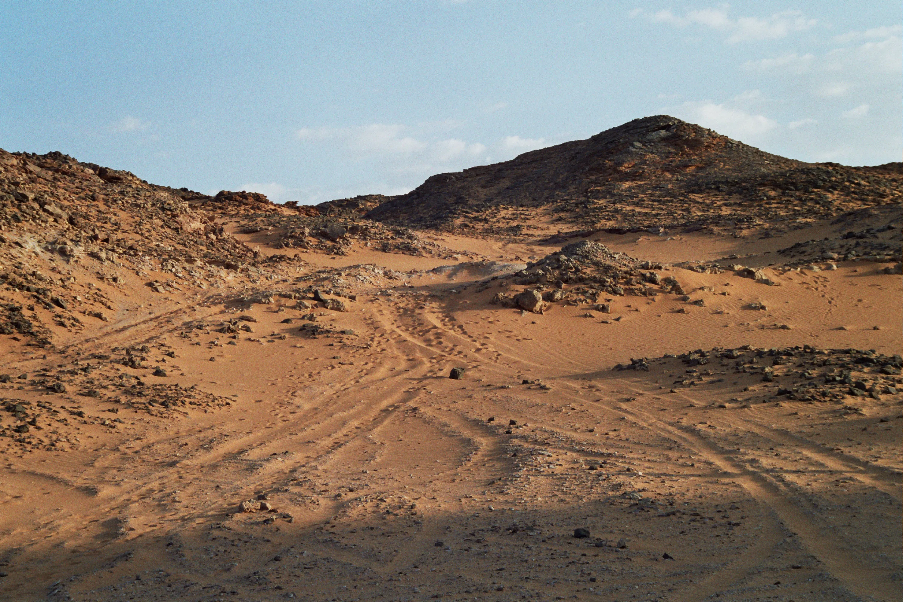 la passe refusée au fond d´une branche Ouest du wadi Abd el Mellick 