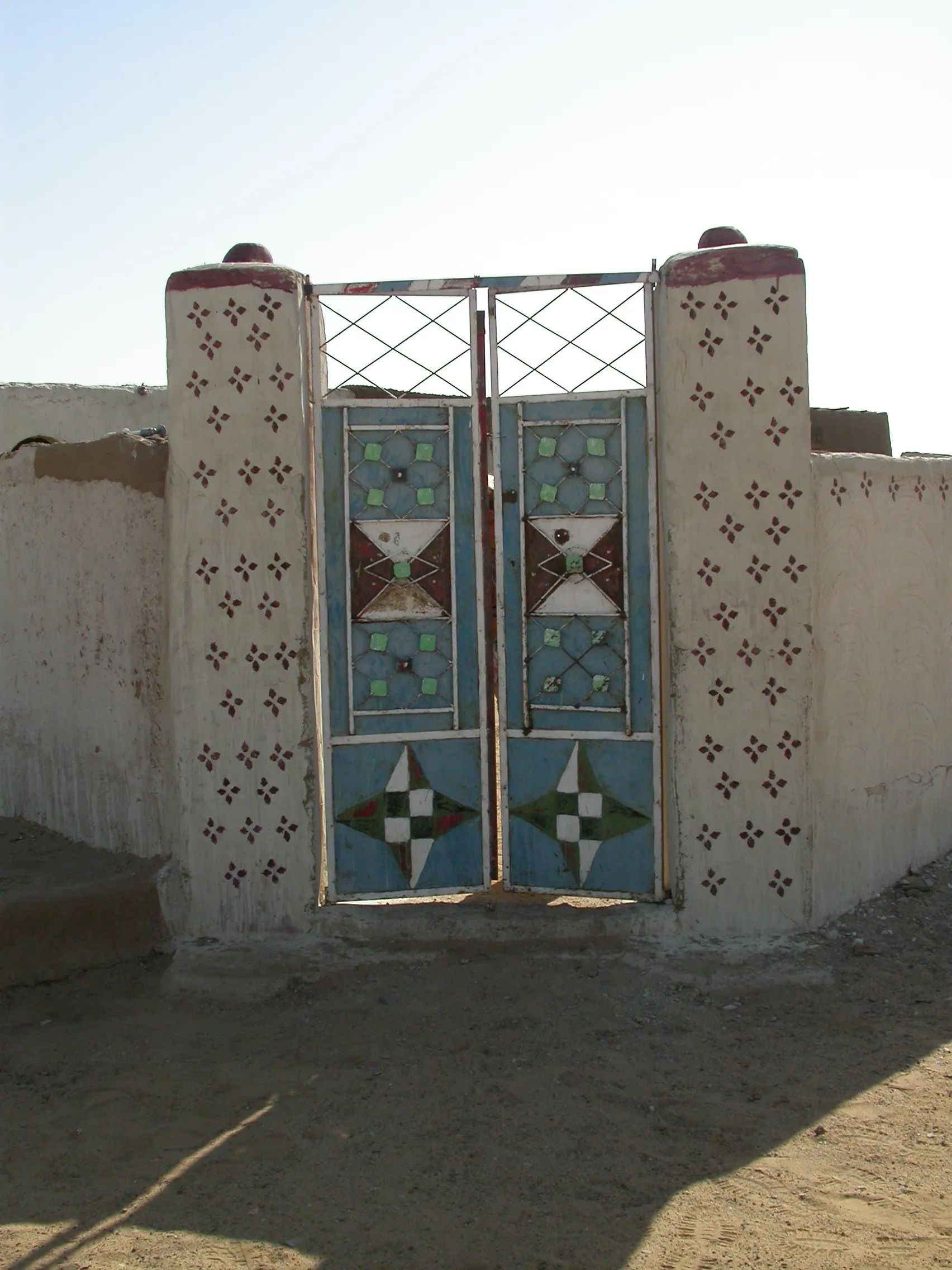 Portail typique, haute Nubie, Soudan Nord