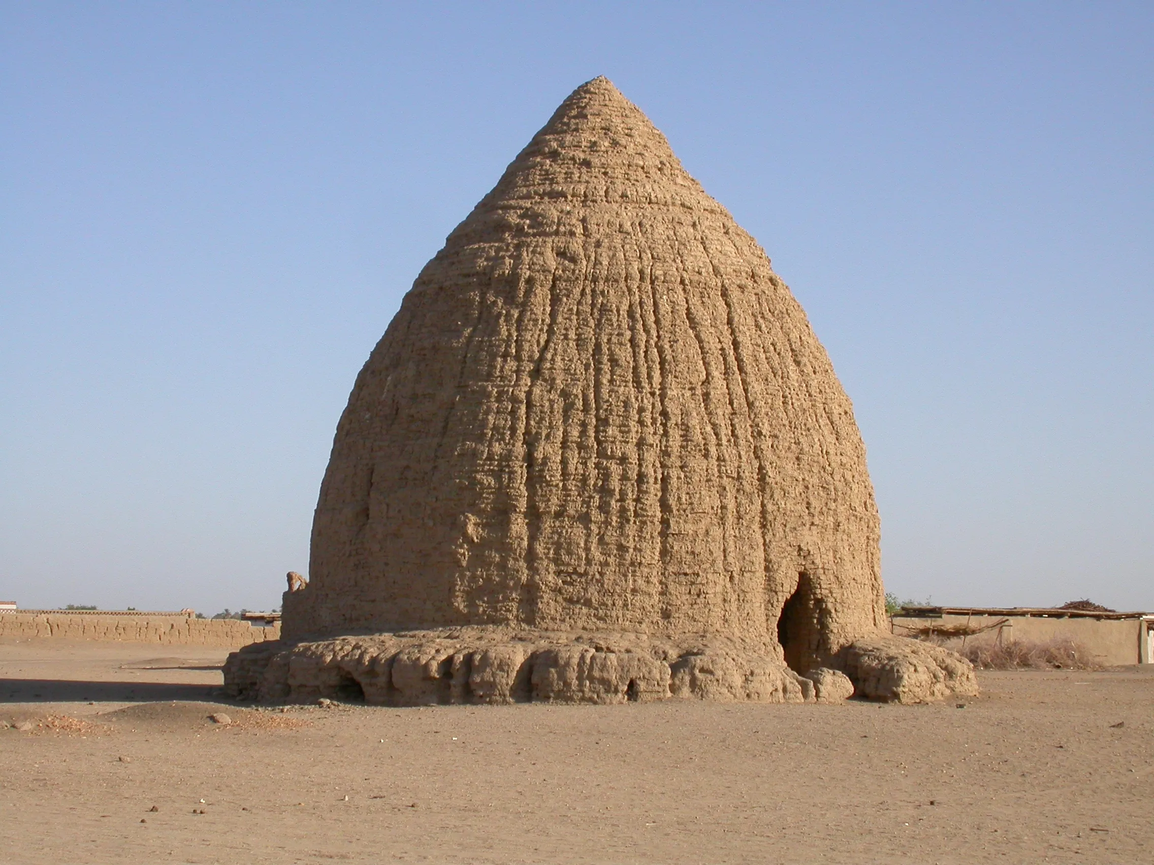 tombeaux, région de Dongola, haute Nubie, Soudan