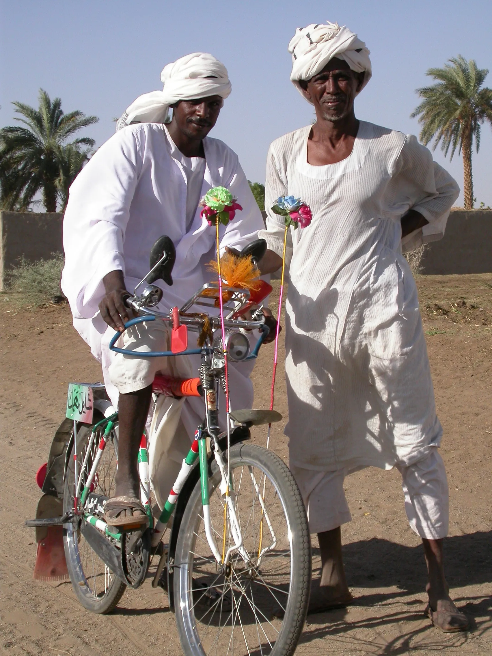 cycliste, vers Dongola, haute Nubie, Soudan