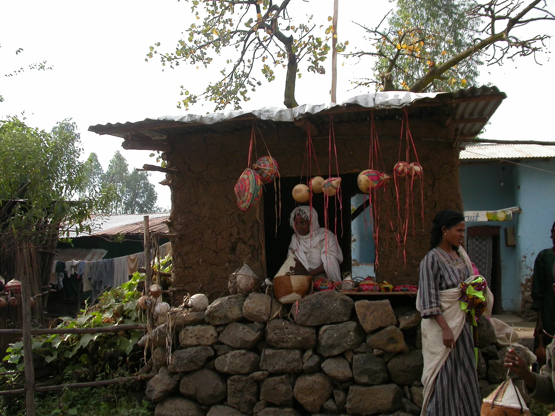 machande de souvenirs, Tississat, Ethiopie