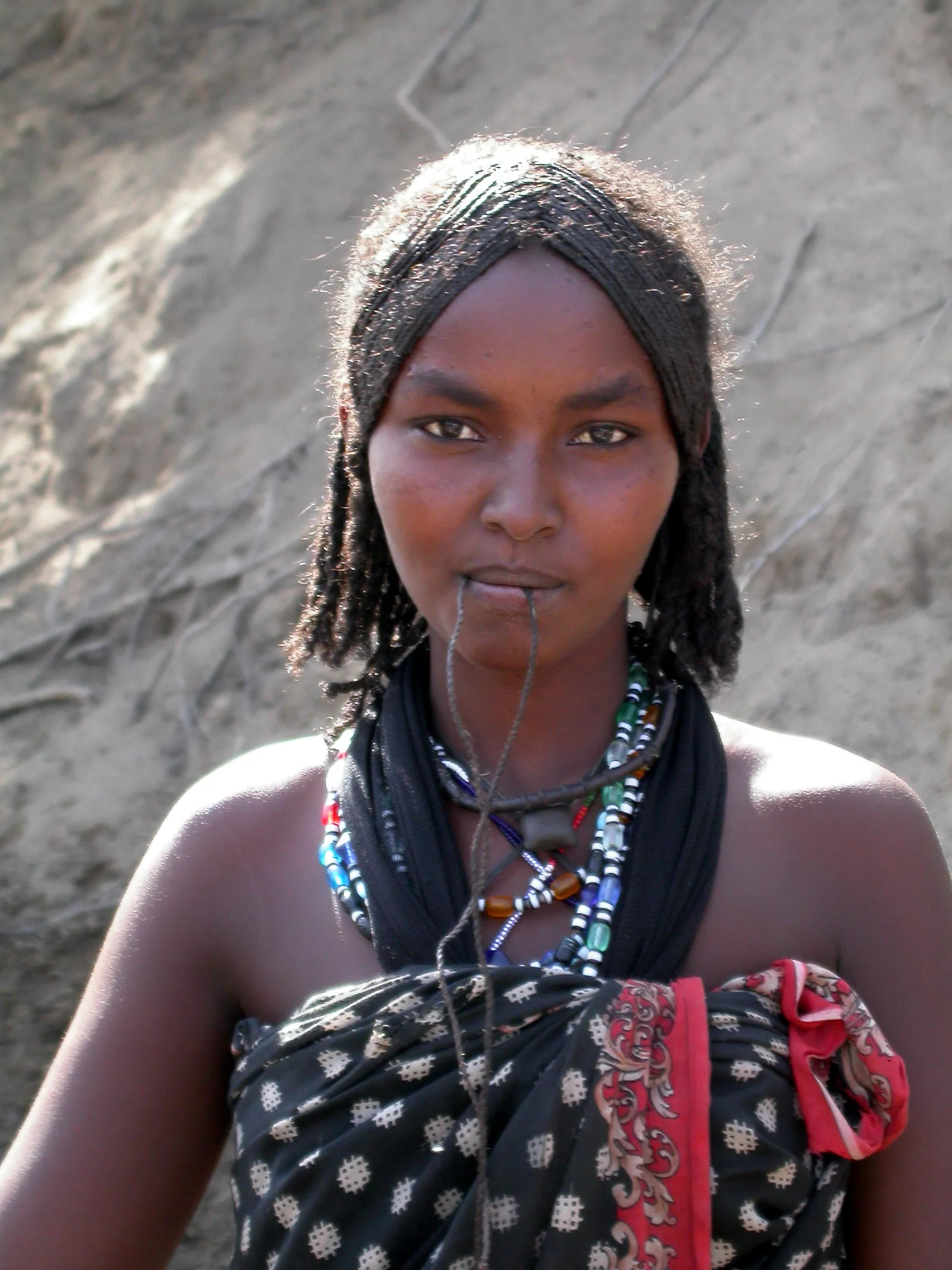 pendant la corvée d´eau, Awash river, Ethiopie