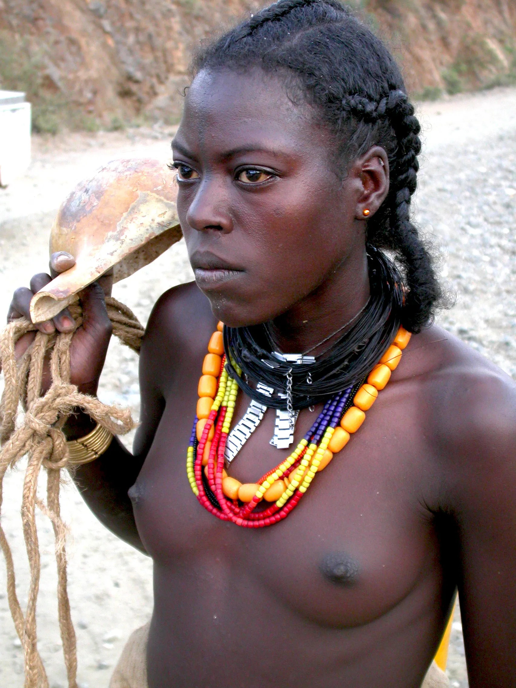 premiers contacts, vers Konso, Ethiopie