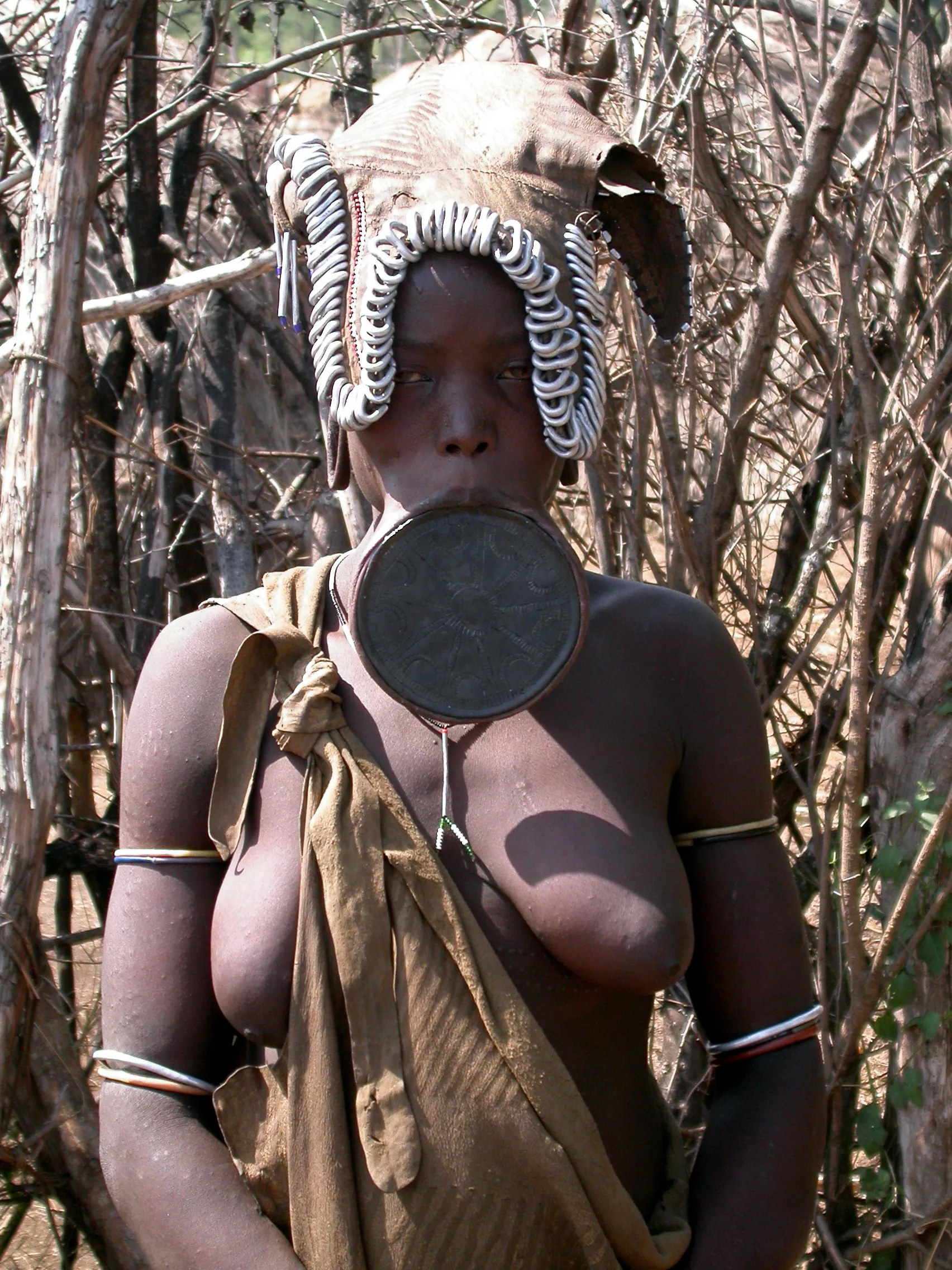village Mursi, Omo River, Ethiopie